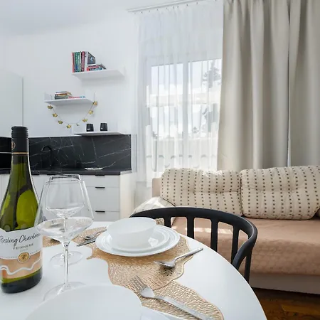 Apartment Cozy Malta With Parking - Rentujemy Poznan